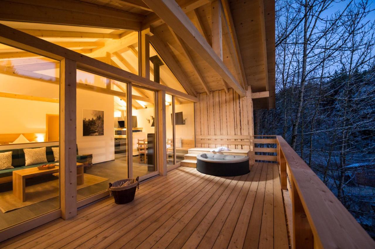 Forstgut - Premium Waldchalets Und Lodge Suiten Regen Ngoại thất bức ảnh