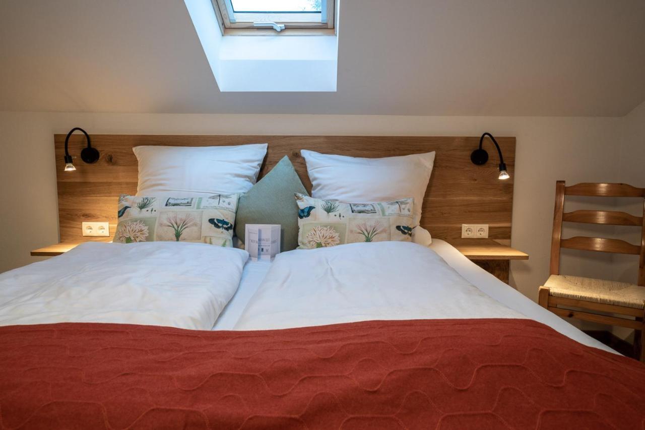 Forstgut - Premium Waldchalets Und Lodge Suiten Regen Ngoại thất bức ảnh